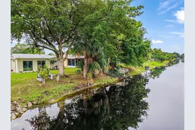 985 NW 69th Ave, Margate, FL 33063 - Photo 2