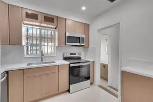 330 SW 48th Ave, Miami, FL 33134 - Photo 6