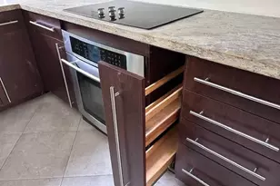 2031 NW 39th Ct, Oakland Park, FL 33309 - Photo 22