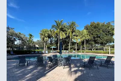 932 NW 126th Ter, Coral Springs, FL 33071 - Photo 18