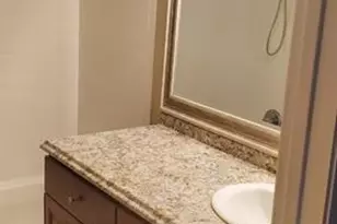 212 Lake Pointe Dr, Oakland Park, FL 33309 - Photo 8