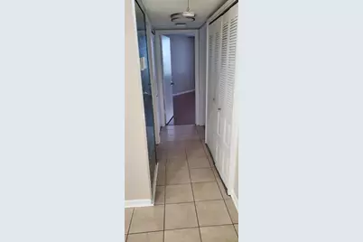 212  Lake Pointe Dr, Unit #314, Oakland Park, FL 33309 - Photo 12