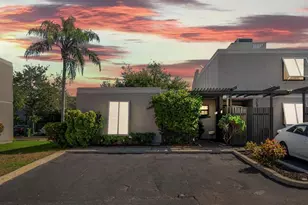 1491 NW 112th Way, Pembroke Pines, FL 33026 - Photo 2