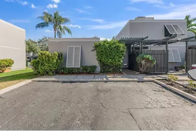 1491 NW 112th Way, Pembroke Pines, FL 33026 - Photo 6