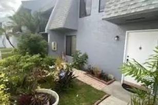 613 N University Dr, Plantation, FL 33324 - Photo 2