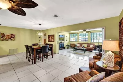 2201 N 49th Ave, Hollywood, FL 33021 - Photo 18