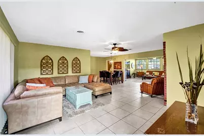 2201 N 49th Ave, Hollywood, FL 33021 - Photo 10