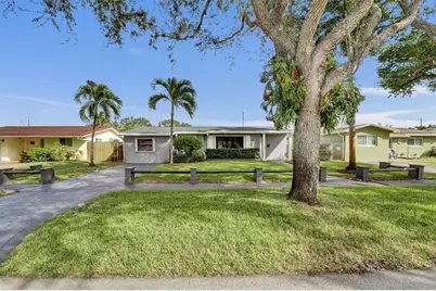 2201 N 49th Ave, Hollywood, FL 33021 - Photo 2
