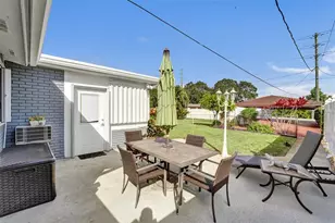 2201 N 49th Ave, Hollywood, FL 33021 - Photo 22