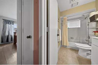 9812 NW 75th Ct, Tamarac, FL 33321 - Photo 34