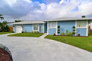 6557 Country Wood Way, Delray Beach, FL 33484 - Photo 1