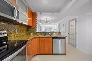 2081 S Ocean Dr, Hallandale Beach, FL 33009 - Photo 4