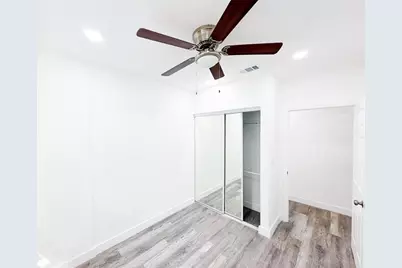 778 NW 80th St, Miami, FL 33150 - Photo 14