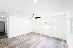 778 NW 80th St, Miami, FL 33150 - Photo 8