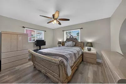 5013 NW 51st St, Tamarac, FL 33319 - Photo 20