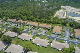 1217 S Lakes End Dr, Fort Pierce, FL 34982 - Photo 52