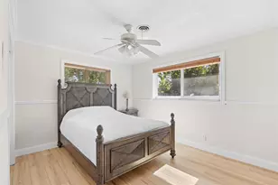 1720 NE 57th St, Fort Lauderdale, FL 33334 - Photo 14