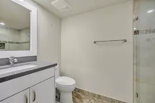 615 N Riverside Dr, Pompano Beach, FL 33062 - Photo 30