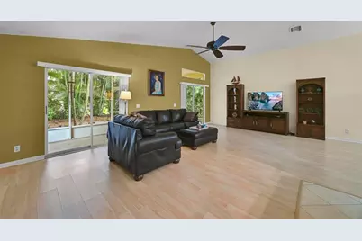 2870 SW Versailles Ter, Stuart, FL 34997 - Photo 12