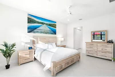 7315  Estero, Lake Worth, FL 33463 - Photo 4