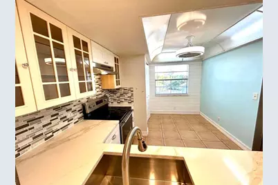 7608 NW 18th Street, Unit #403, Margate, FL 33063 - Photo 12