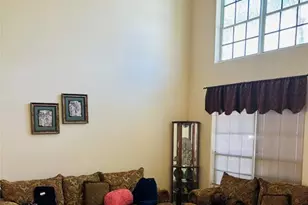 14224 NW 18th Ct, Pembroke Pines, FL 33028 - Photo 4