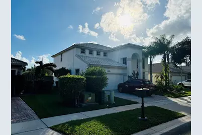 14224 NW 18th Ct, Pembroke Pines, FL 33028 - Photo 2