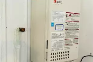 14224 NW 18th Ct, Pembroke Pines, FL 33028 - Photo 16