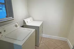 1608 NW 11th St, Fort Lauderdale, FL 33311 - Photo 10