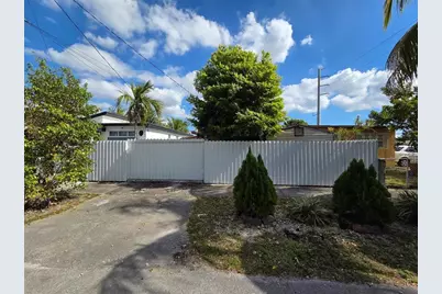 6031 NW 5th St, Miami, FL 33126 - Photo 4