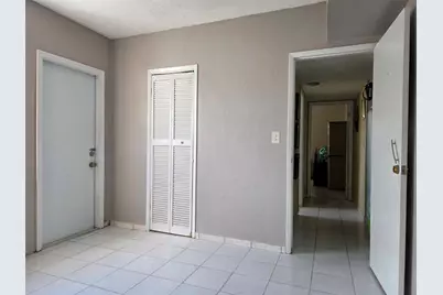 6031 NW 5th St, Miami, FL 33126 - Photo 14