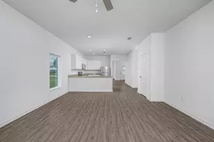 8025 100th Ct, Vero Beach, FL 32967 - Photo 6