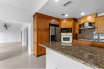6648  Buena Vista Drive, Margate, FL 33063 - Photo 14