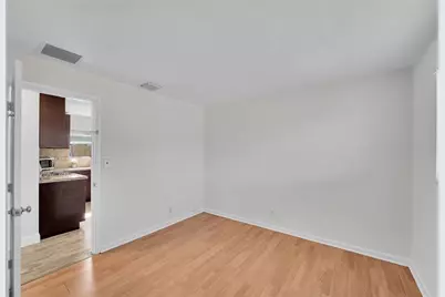 5940 NE 1st Ter, Oakland Park, FL 33334 - Photo 12