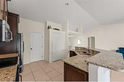 1998 SE Esterbrook St, Port Saint Lucie, FL 34983 - Photo 12