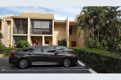 9101 NW 38th Dr, Coral Springs, FL 33065 - Photo 2