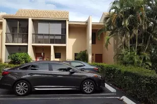 9101 NW 38th Dr, Coral Springs, FL 33065 - Photo 2