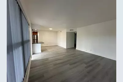 651  Pine Dr, Unit #204, Pompano Beach, FL 33060 - Photo 8