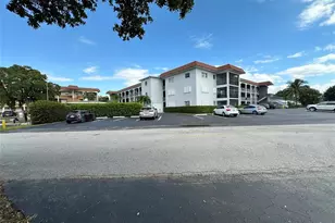 651 Pine Dr, Pompano Beach, FL 33060 - Photo 34
