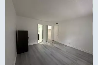 651  Pine Dr, Unit #204, Pompano Beach, FL 33060 - Photo 18