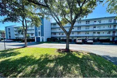 7640 NW 18th St, Unit #401, Margate, FL 33063 - Photo 1