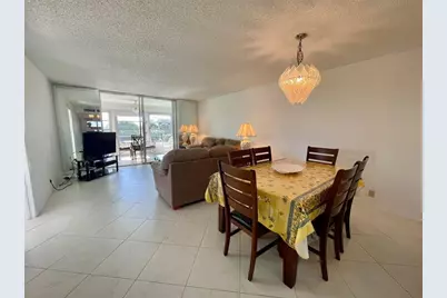 7640 NW 18th St, Unit #401, Margate, FL 33063 - Photo 6