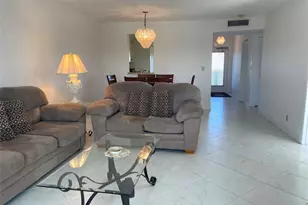 7640 NW 18th St, Margate, FL 33063 - Photo 8