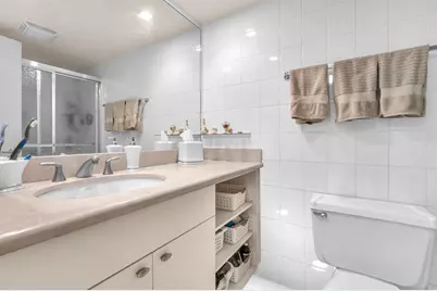 230  174th St, Unit #901, Sunny Isles Beach, FL 33160 - Photo 26