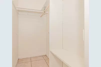 2581 NE 11th Ct, Pompano Beach, FL 33062 - Photo 26