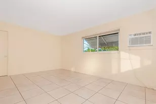 2581 NE 11th Ct, Pompano Beach, FL 33062 - Photo 14