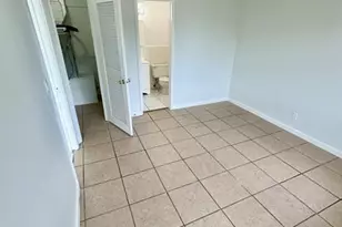 1401 NE 57th Pl, Fort Lauderdale, FL 33334 - Photo 14