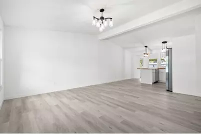 845 SE Airoso Blvd, Port Saint Lucie, FL 34983 - Photo 6