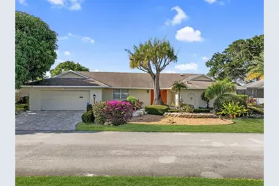 6207  Royal Poinciana Ln, Tamarac, FL 33319 - Photo 1