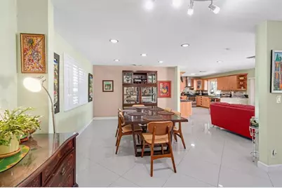 6207  Royal Poinciana Ln, Tamarac, FL 33319 - Photo 8